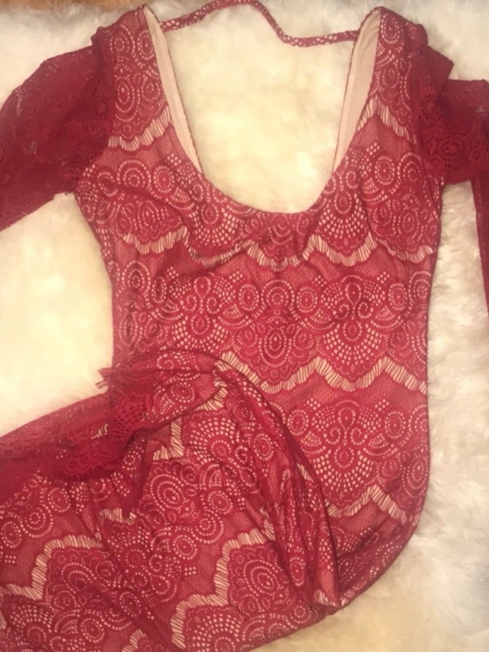 Bebe RED LACE DRESS - Picture 4 of 4